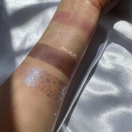 TWINKLE POP Pearl Flex Glitter Eye Palette/CLIO/アイシャドウパレットを使ったクチコミ(3枚目)