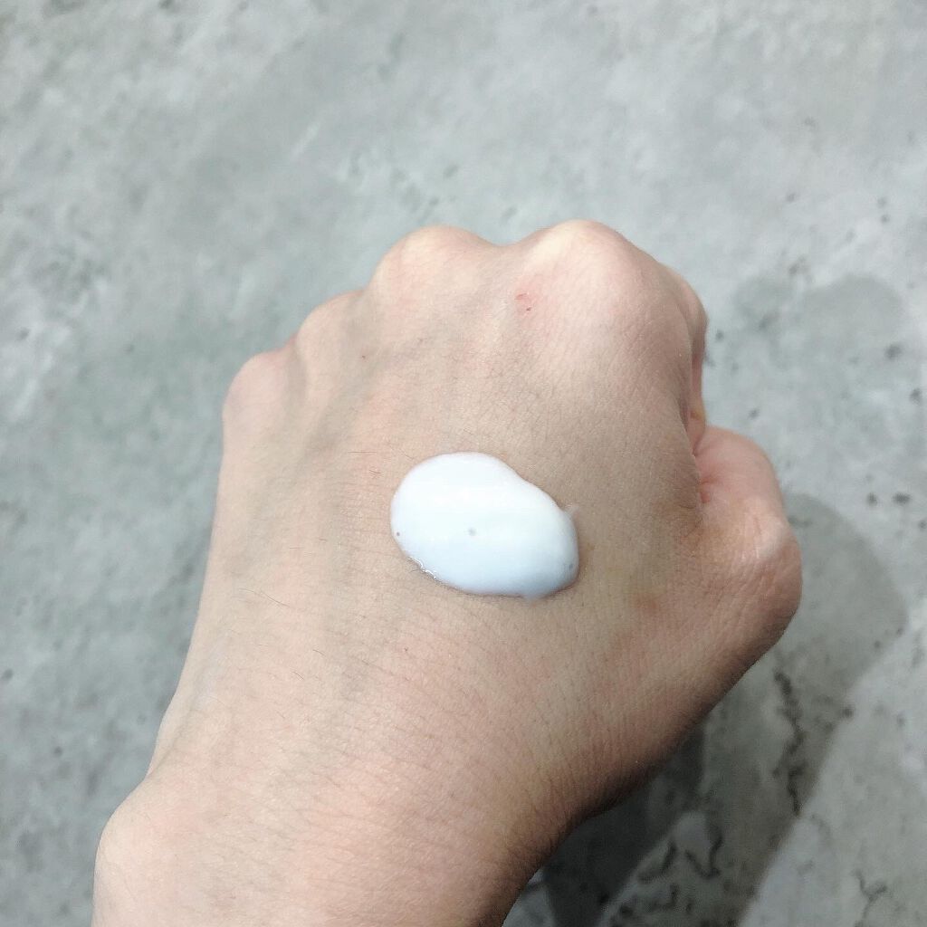 ディープリーエンリッチド ボディローション フローラルラベンダーの香り/ヴァセリン/ボディローションを使ったクチコミ（2枚目）