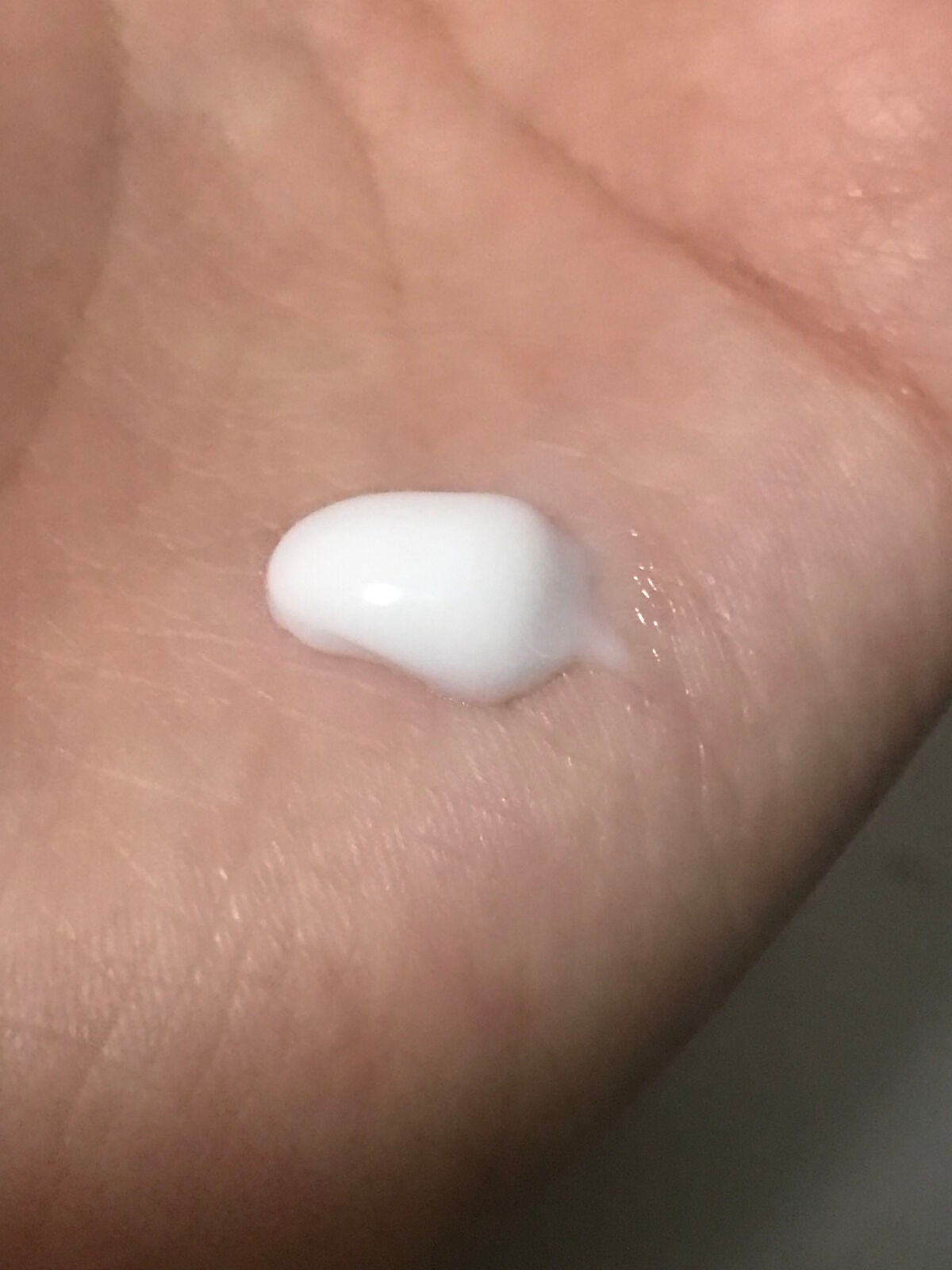 ディープリーエンリッチド ボディローション フローラルラベンダーの香り/ヴァセリン/ボディローションを使ったクチコミ(2枚目)