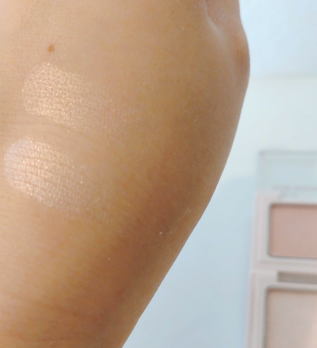 エテュセ グロウスキン フェイスカラー 01 <ハイライター>/ettusais/パウダーハイライトを使ったクチコミ（3枚目）