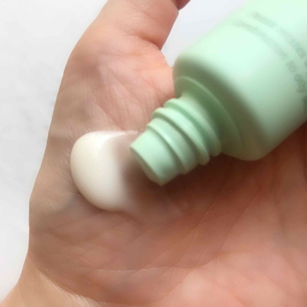 ヴィノピュール スキン パーフェクティング マティファイング フリュイド/コーダリー/乳液を使ったクチコミ（2枚目）