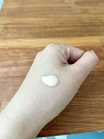 プロテクティング ファンデーション プライマー 01/PAUL & JOE BEAUTE/化粧下地を使ったクチコミ(2枚目)