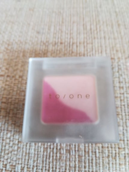 トーン ペタル アイシャドウ/to/one/アイシャドウパレットを使ったクチコミ(1枚目)