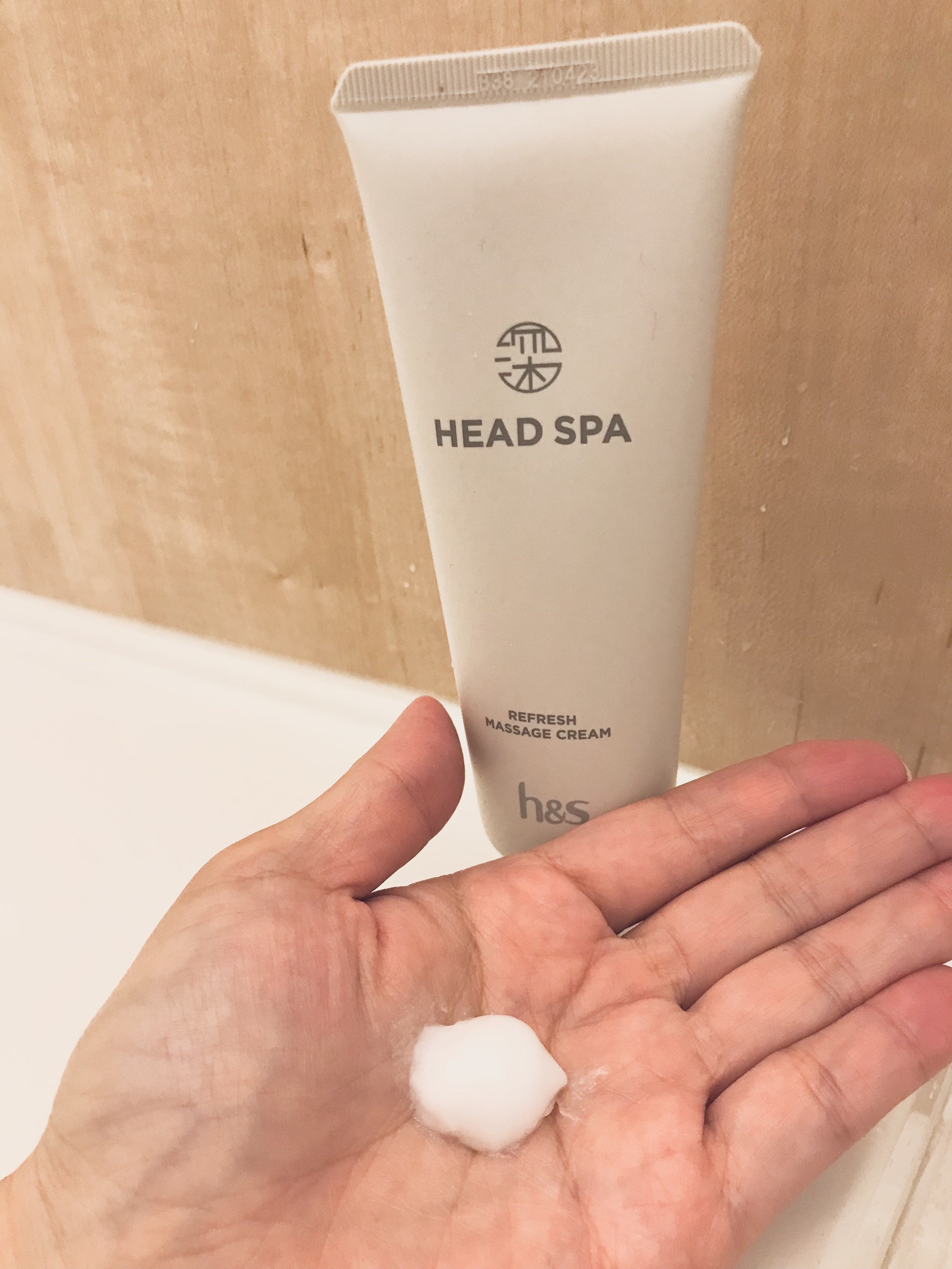 リフレッシュ マッサージクリーム/h&s/洗い流すヘアトリートメントを使ったクチコミ（1枚目）