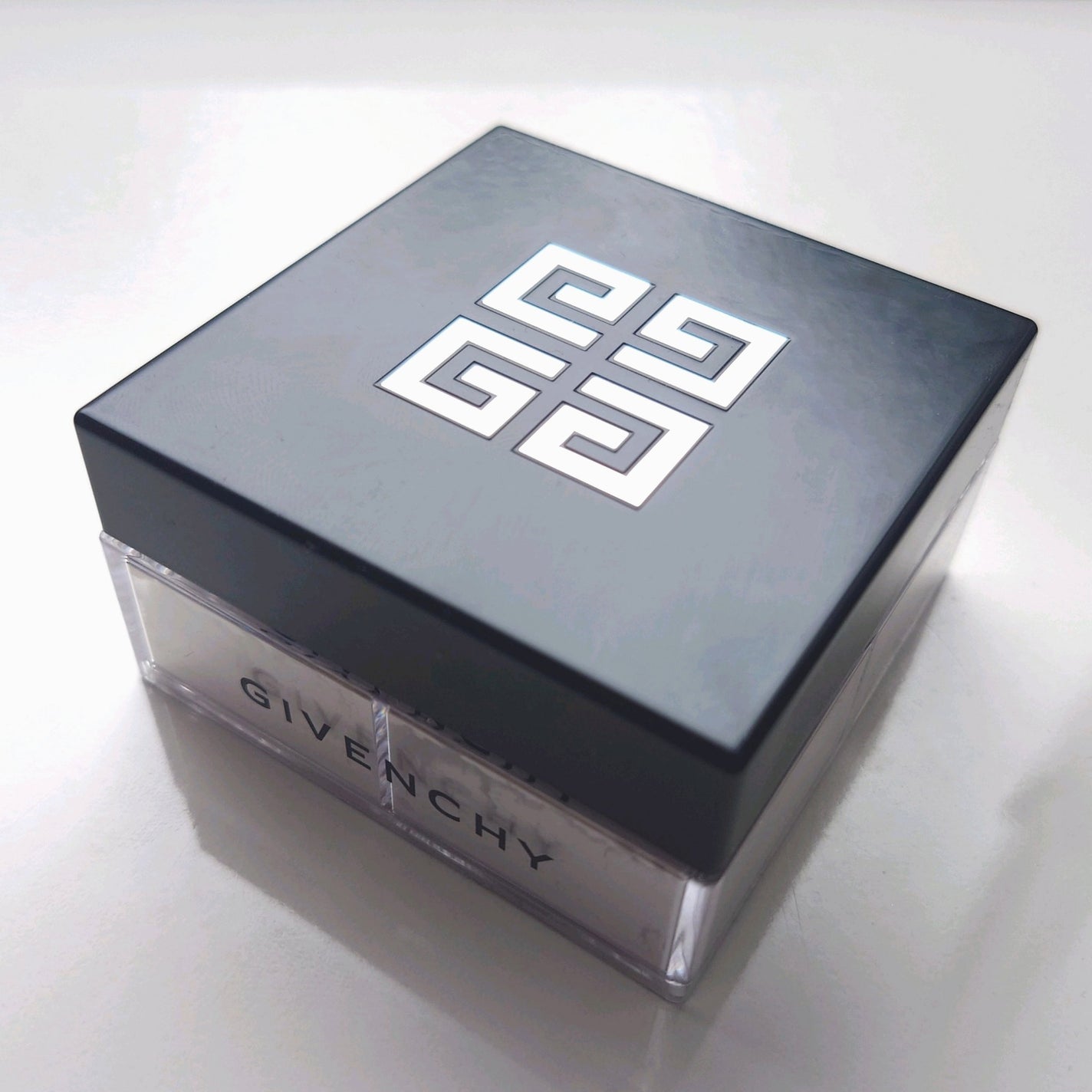 プリズム・リーブル/GIVENCHY/ルースパウダーを使ったクチコミ(5枚目)