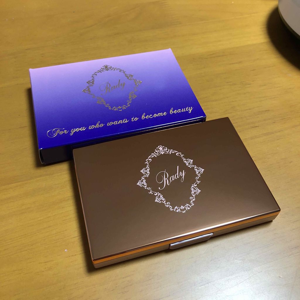 Rady Radyファンデーションのクチコミ「ライトオークル、オークル、ナチュラルの3展開で
ライトオークルを購入しました(*^^*)
値段.....」（1枚目）