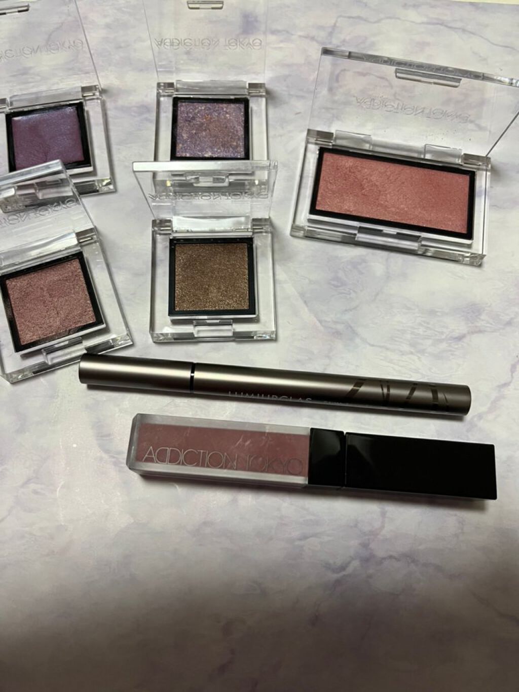 アディクション ザ アイシャドウ ソングス オブ レイン /ADDICTION/単色アイシャドウを使ったクチコミ（1枚目）