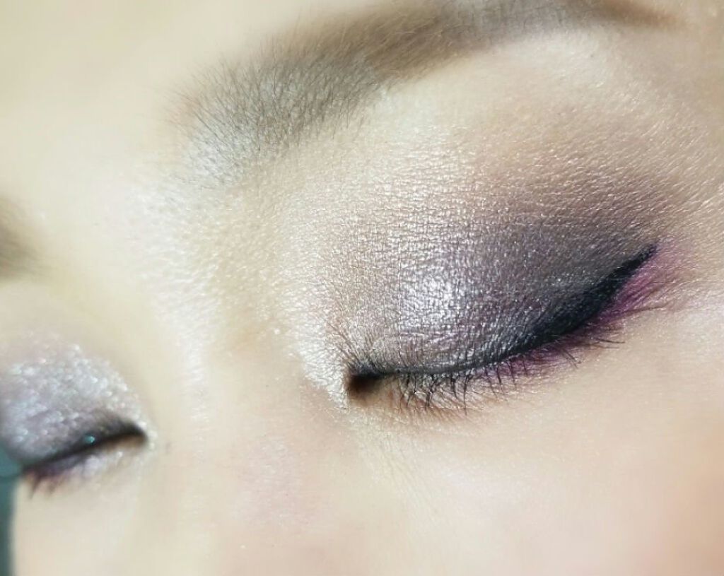 クロマティックス - ウメツイスト/shu uemura/アイシャドウパレットを使ったクチコミ(7枚目)