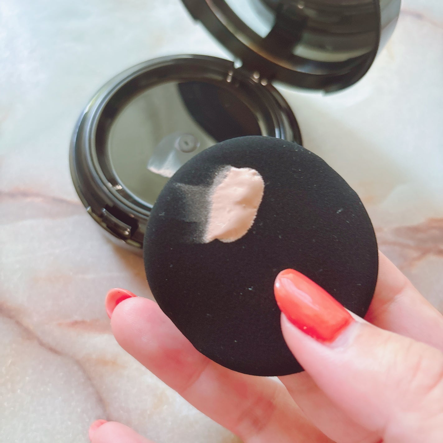 V3 エキサイティングファンデーション/SPICARE/クッションファンデーションを使ったクチコミ(3枚目)