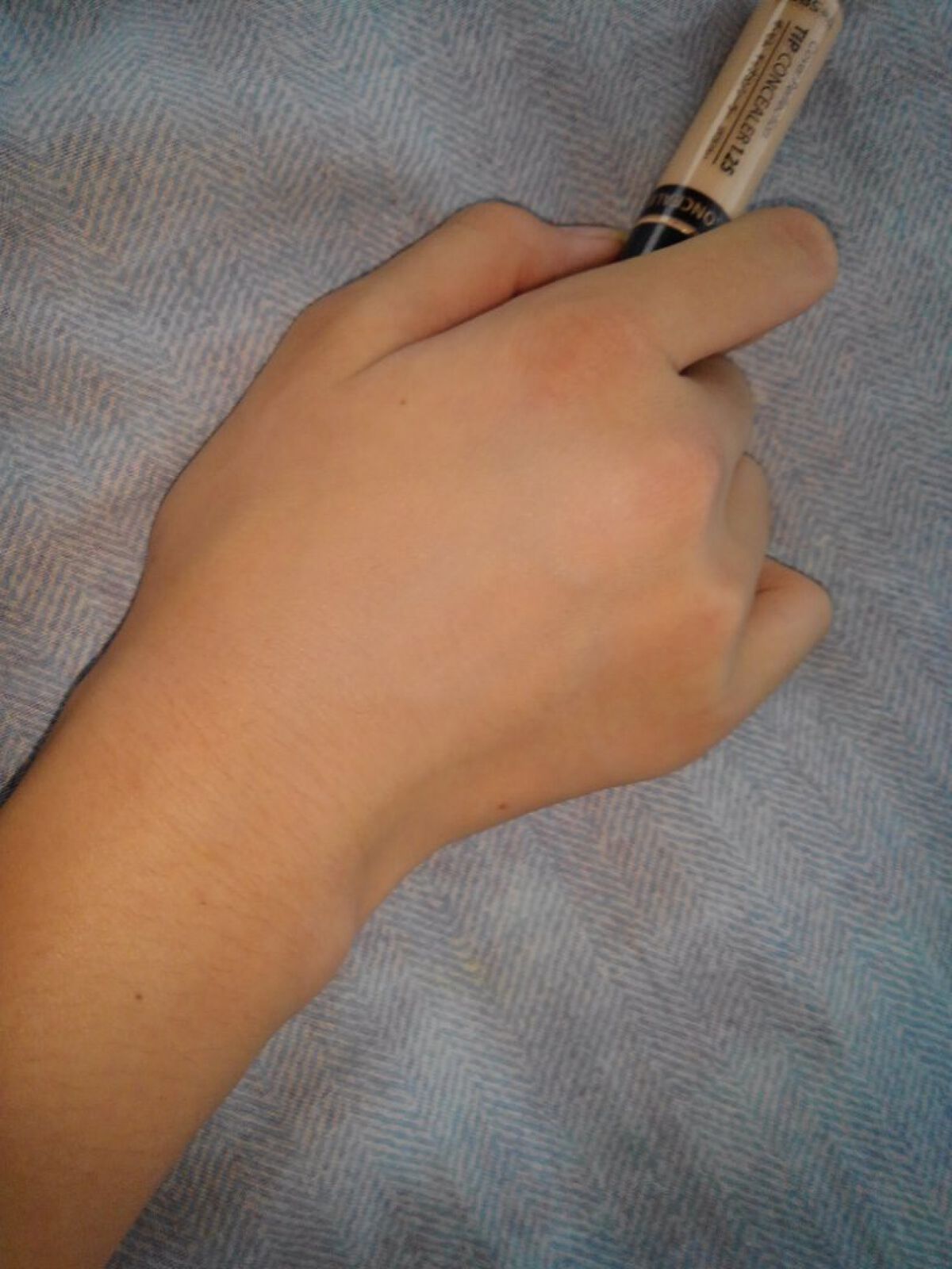 カバーパーフェクション チップコンシーラー/the SAEM/リキッドコンシーラーを使ったクチコミ（3枚目）