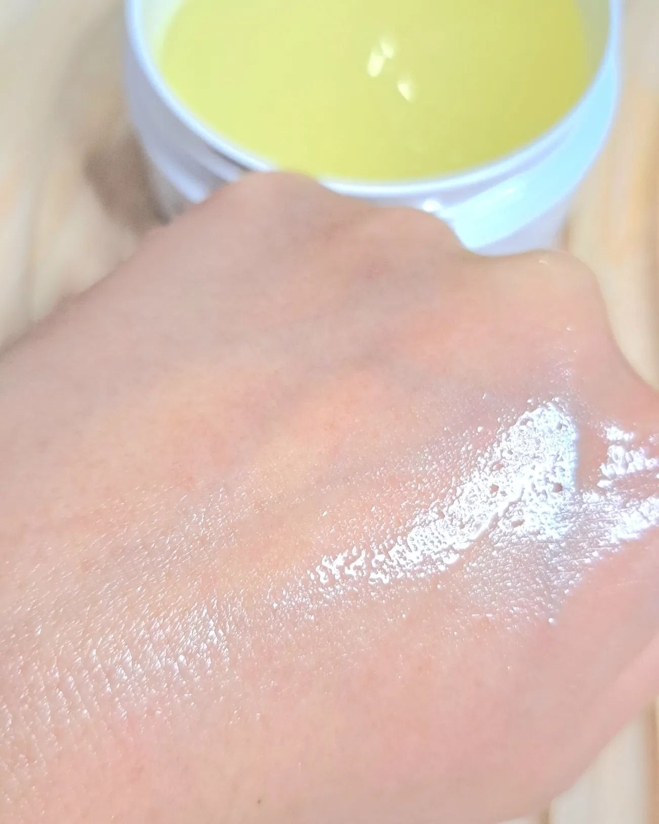 バイオームビタC黒クマアイパッチ/UIQ/シートマスク・パックを使ったクチコミ(4枚目)