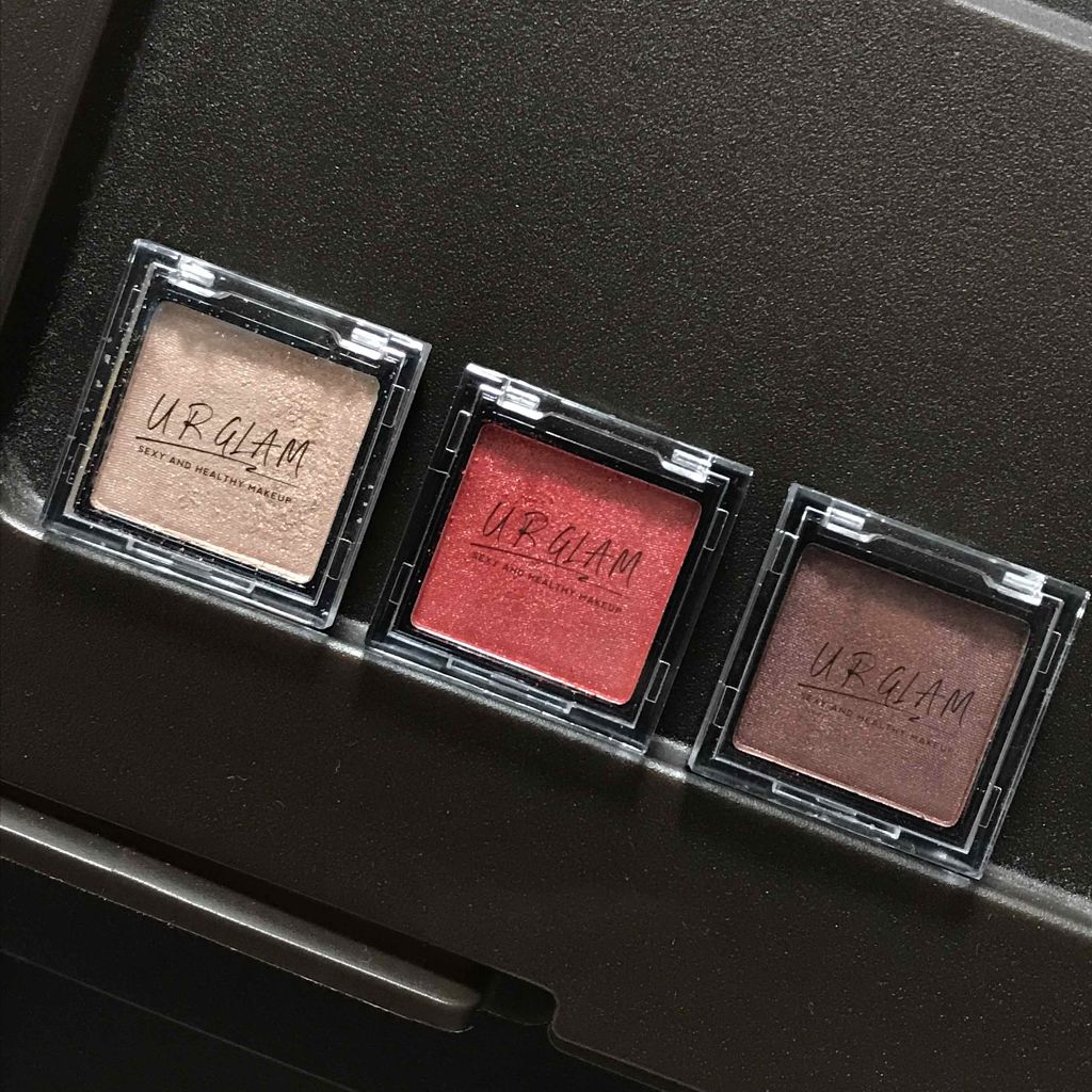 UR GLAM POWDER EYESHADOW/U R GLAM/単色アイシャドウを使ったクチコミ(1枚目)