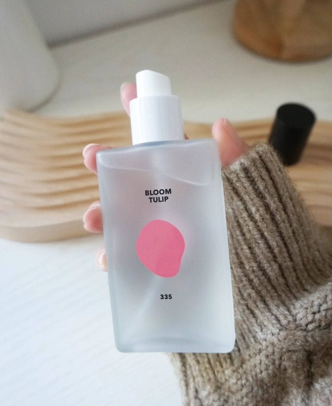 シグネチャーボディパフュームミスト BLOOM TULIP/DUFT&DOFT/香水(レディース)を使ったクチコミ(2枚目)