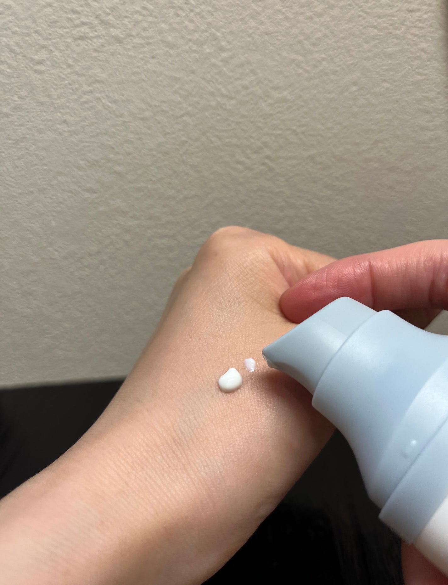 ヒアルーシカ ウォーターフィット サンセラム/SKIN1004/日焼け止めローションを使ったクチコミ(2枚目)