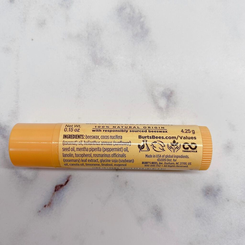 ビーズワックスリップバーム/BURT'S BEES/リップバームを使ったクチコミ（2枚目）