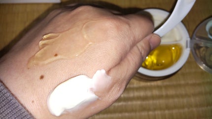 ホワイトトリュフダブルセラムアンドクリーム/ダルバ/フェイスクリームを使ったクチコミ(4枚目)