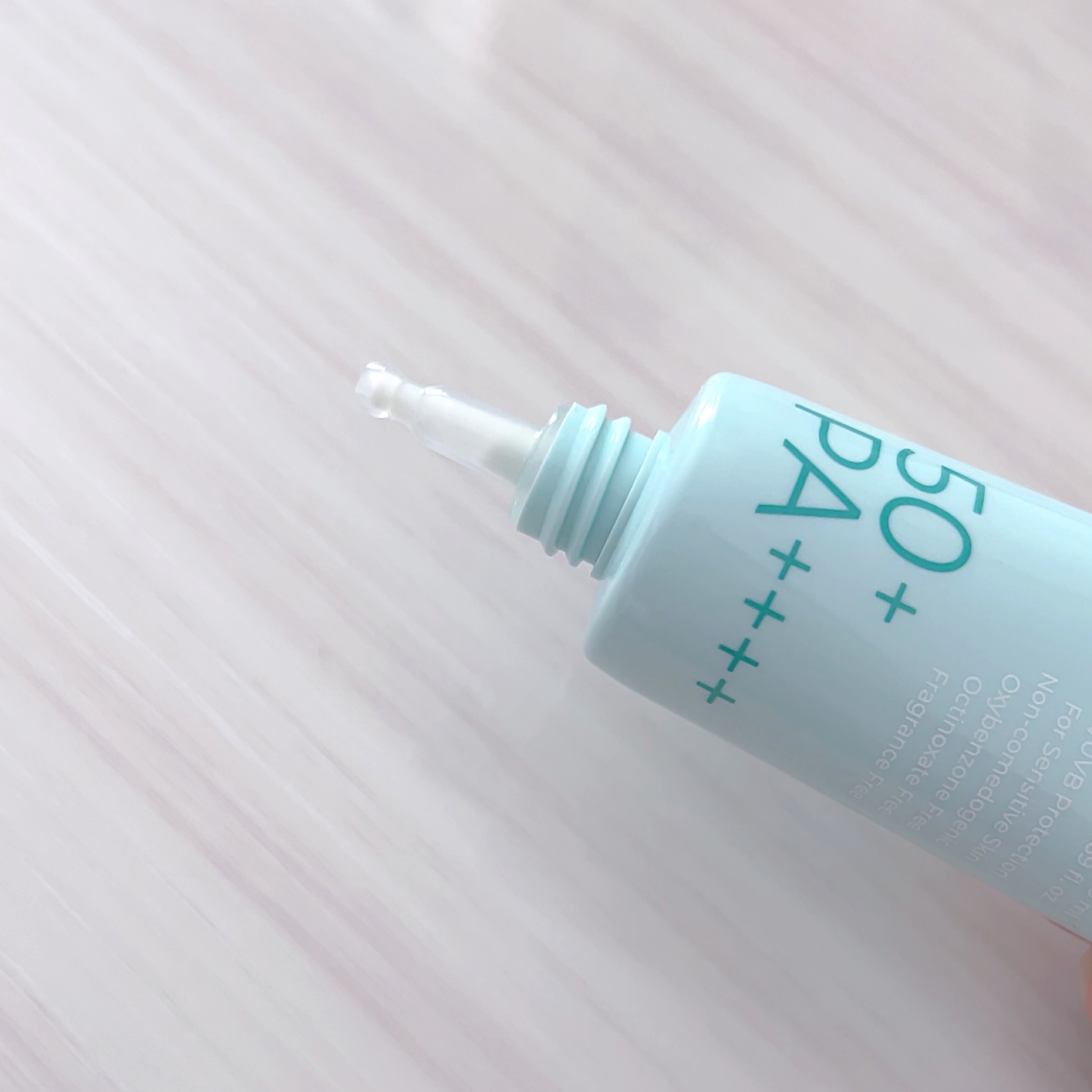 numbuzin 1番 青草水分コーティングUVクリームのクチコミ「numbuzin
1番 青草水分コーティングUVクリーム


SPF50+  
PA++++
.....」（2枚目）