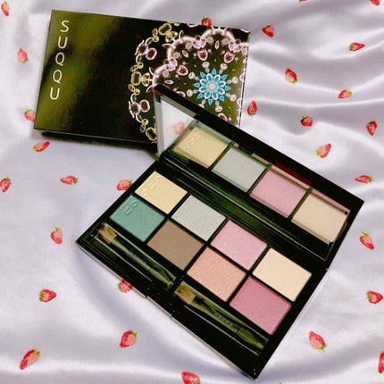 2018 クリスマス アイシャドウ コンパクト/SUQQU/アイシャドウパレットを使ったクチコミ(1枚目)