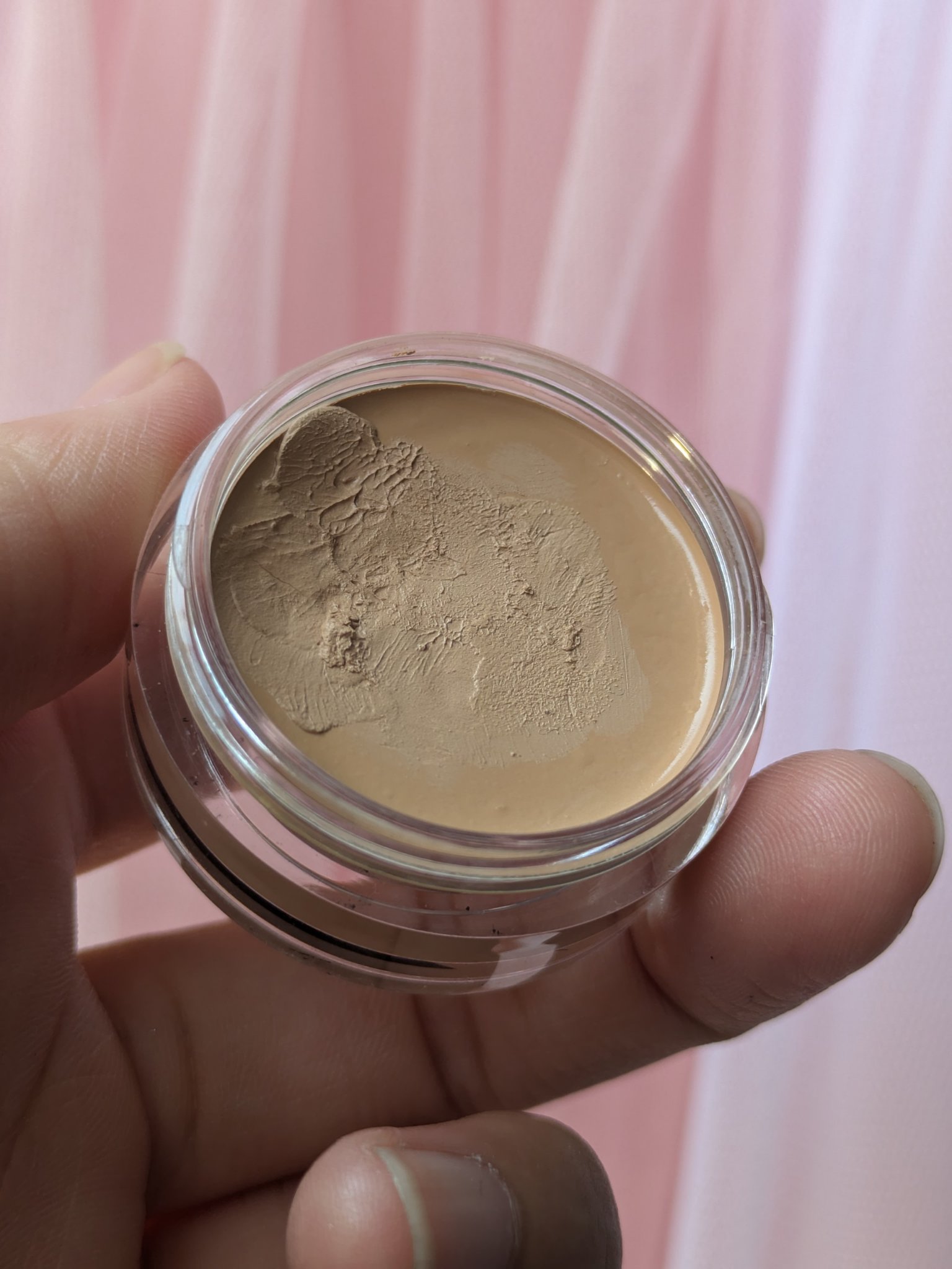 スーパーカバー コンシーラー 001  明るい肌色/リンメル ロンドン/クリームコンシーラーを使ったクチコミ（3枚目）