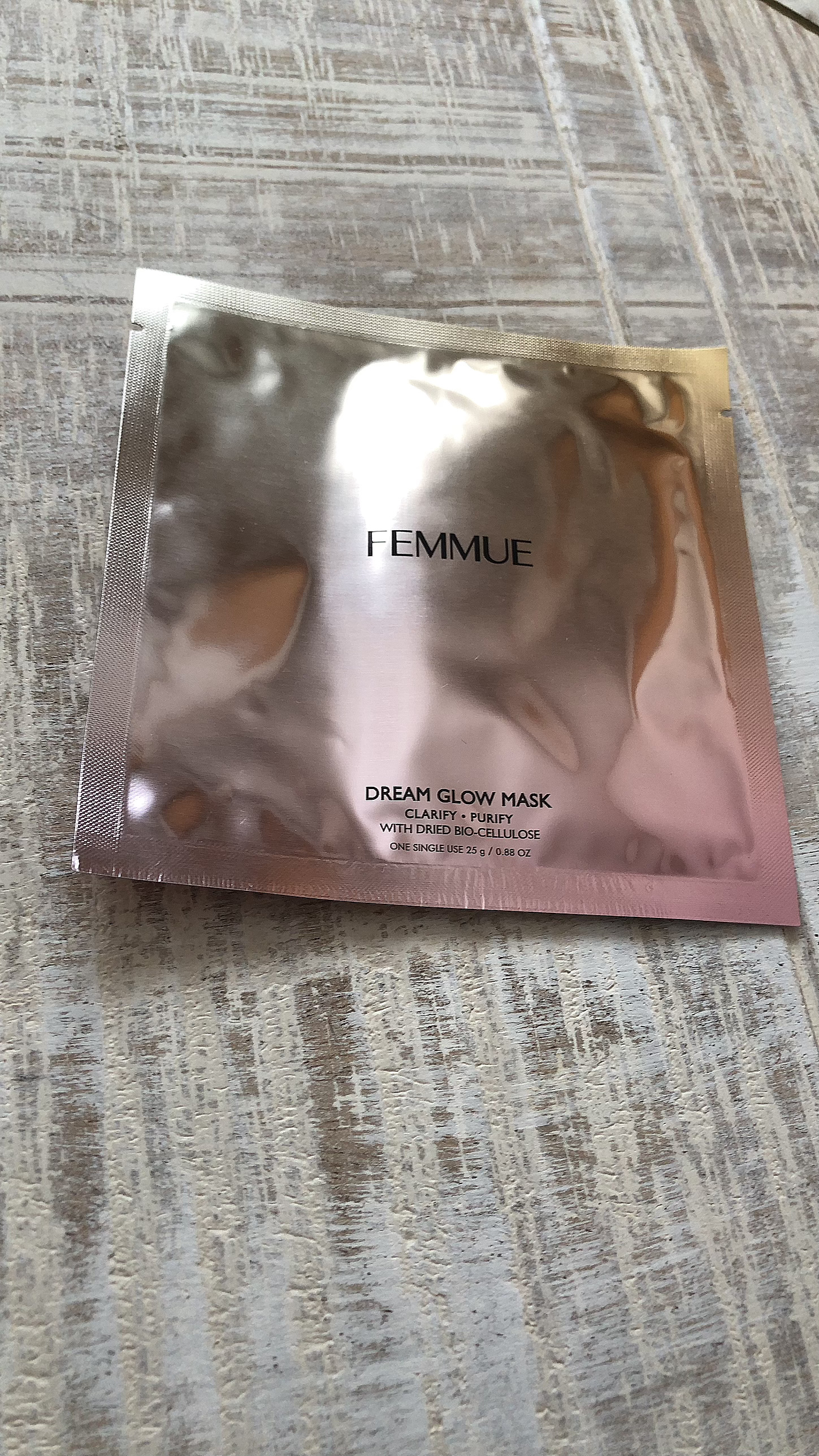 ドリームグロウマスク CP(肌引き締め・ブースター)/FEMMUE/シートマスク・パックを使ったクチコミ（2枚目）