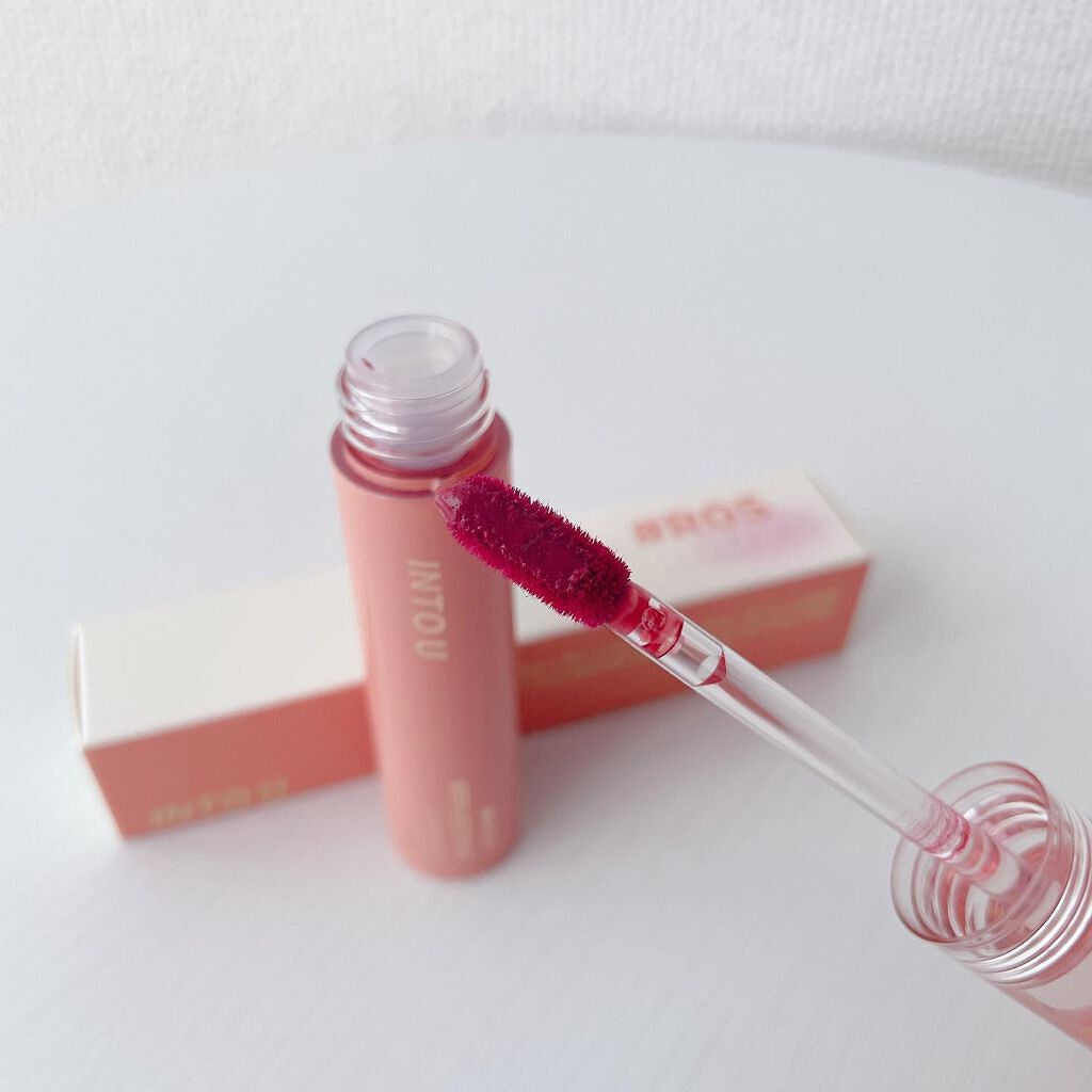 ウォーターリフレクティングリップティント/INTO U/リップティントを使ったクチコミ（3枚目）