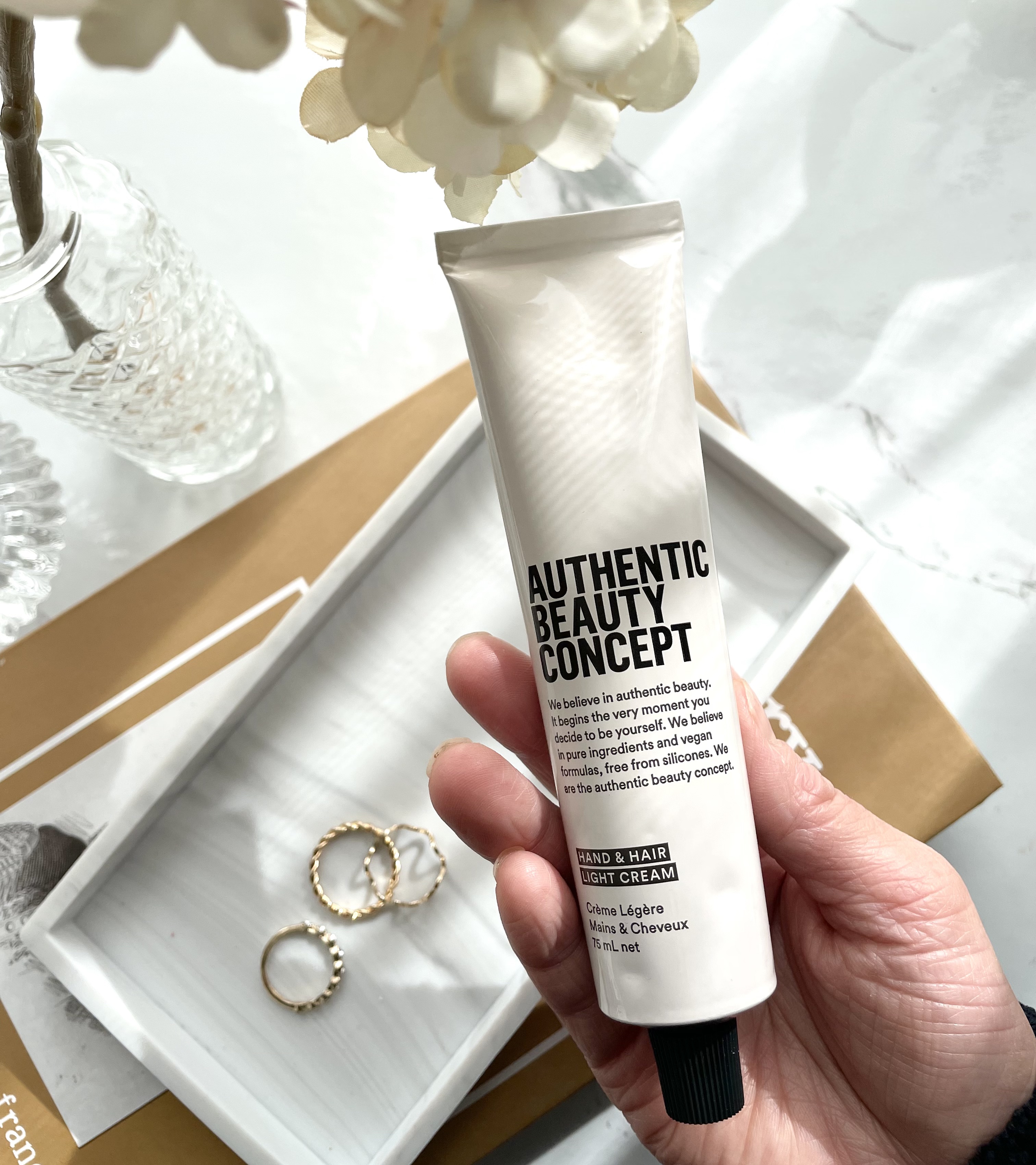 ハンド＆ヘア ライトセラム/AUTHENTIC BEAUTY CONCEPT/ハンドクリームを使ったクチコミ（3枚目）