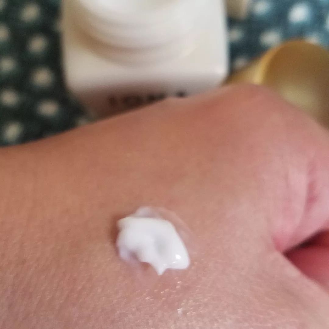 モイスト クリーム/イオナ エフ/フェイスクリームを使ったクチコミ（3枚目）