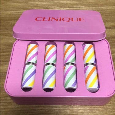 CLINIQUE ラブ クリニークのクチコミ「今月発売した#CLINIQUEのリップボックスです🍀
リップマニアにはたまらないセットで、予約.....」（2枚目）