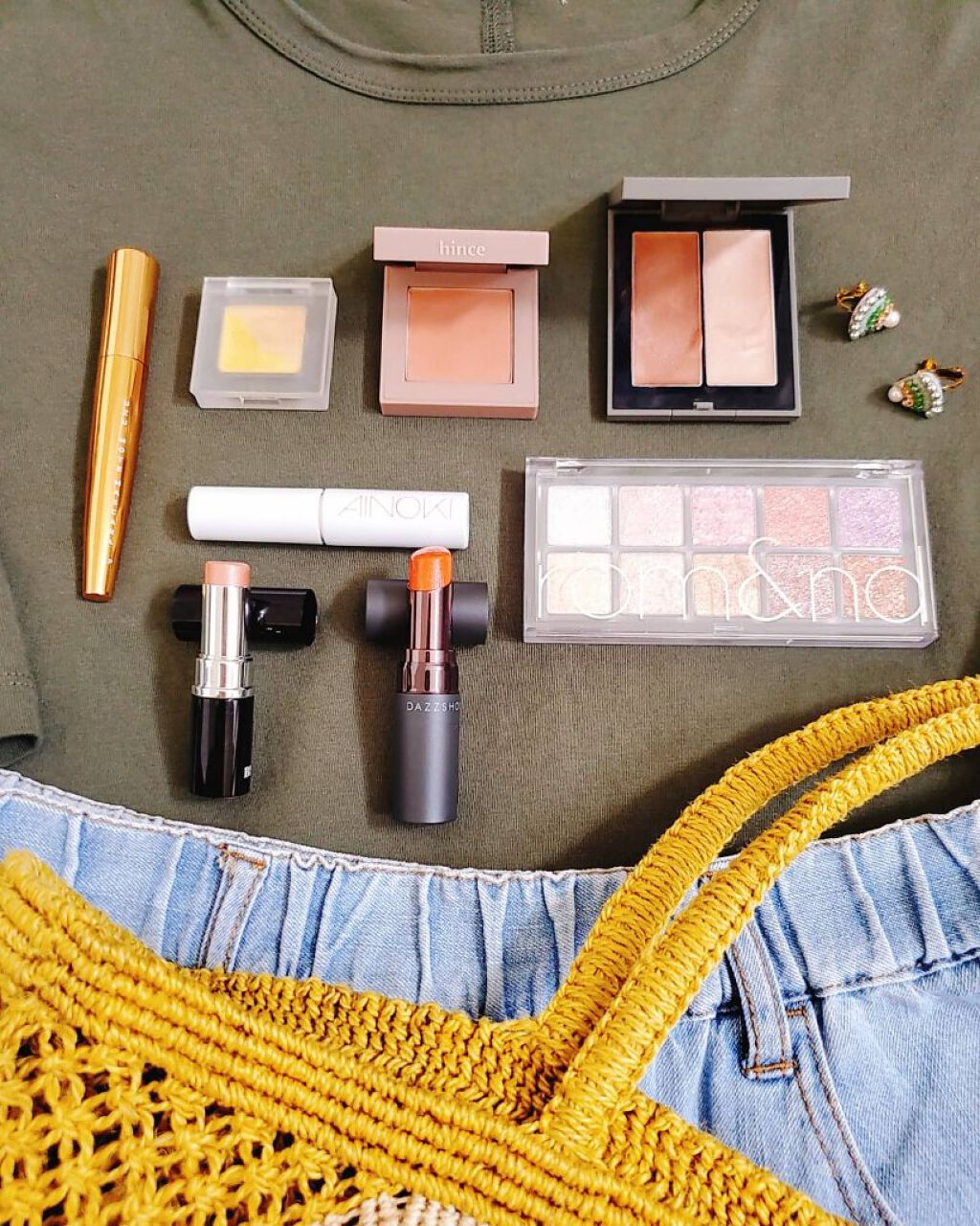 THREE シマリング グロー デュオ/THREE/クリームハイライトを使ったクチコミ（2枚目）