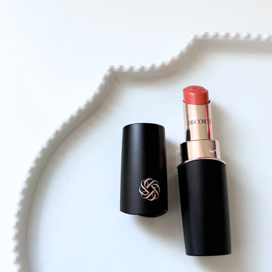 ルージュデコルテ クリームグロウ/DECORTÉ/口紅を使ったクチコミ(4枚目)