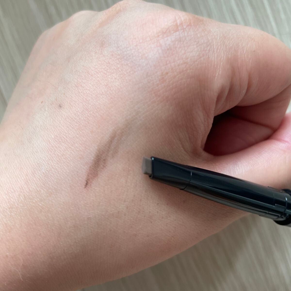 ファッションブロウ パウダーインペンシル N/MAYBELLINE NEW YORK/アイブロウペンシルを使ったクチコミ(2枚目)