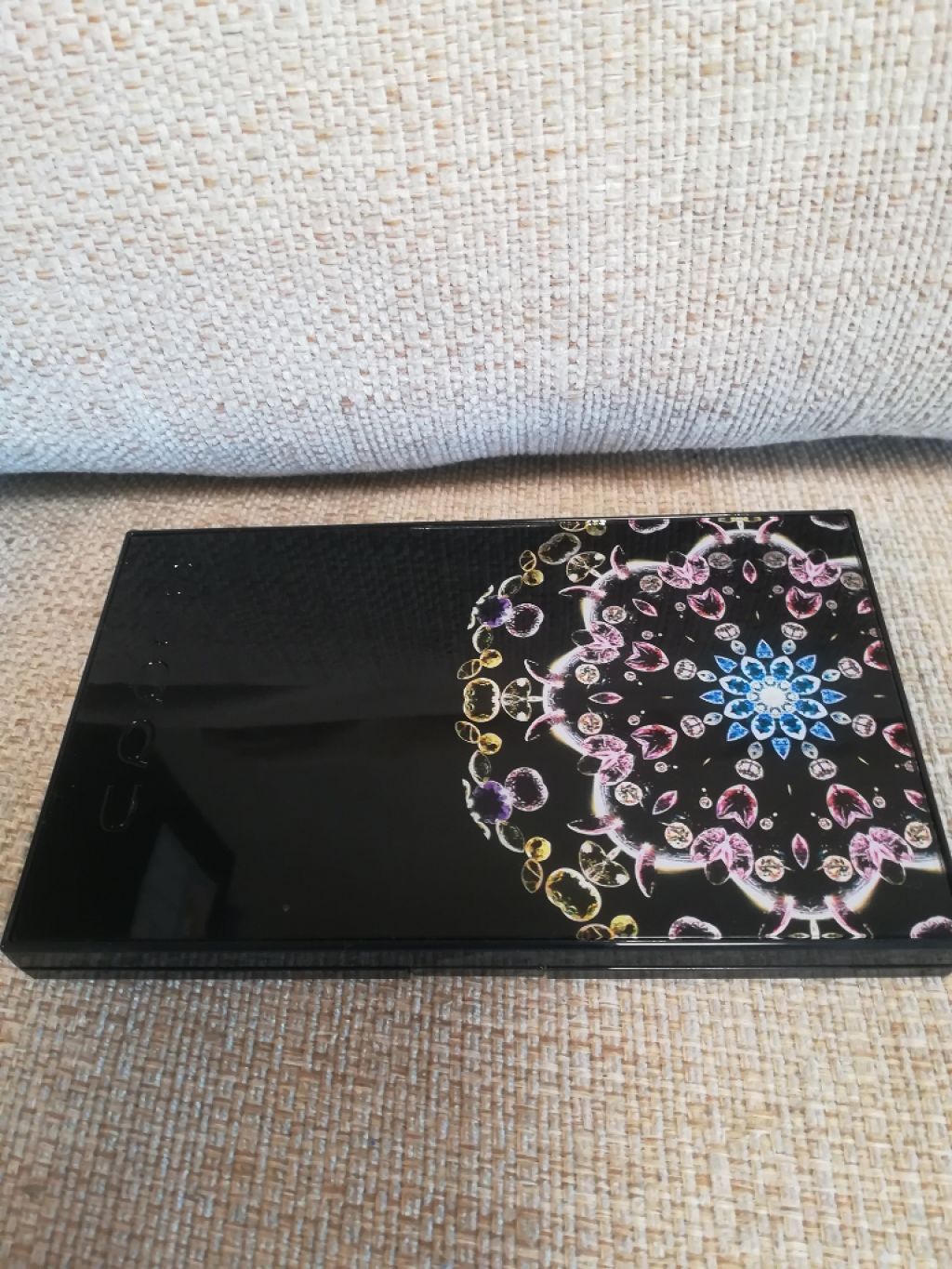 2018 クリスマス アイシャドウ コンパクト/SUQQU/アイシャドウパレットを使ったクチコミ（2枚目）