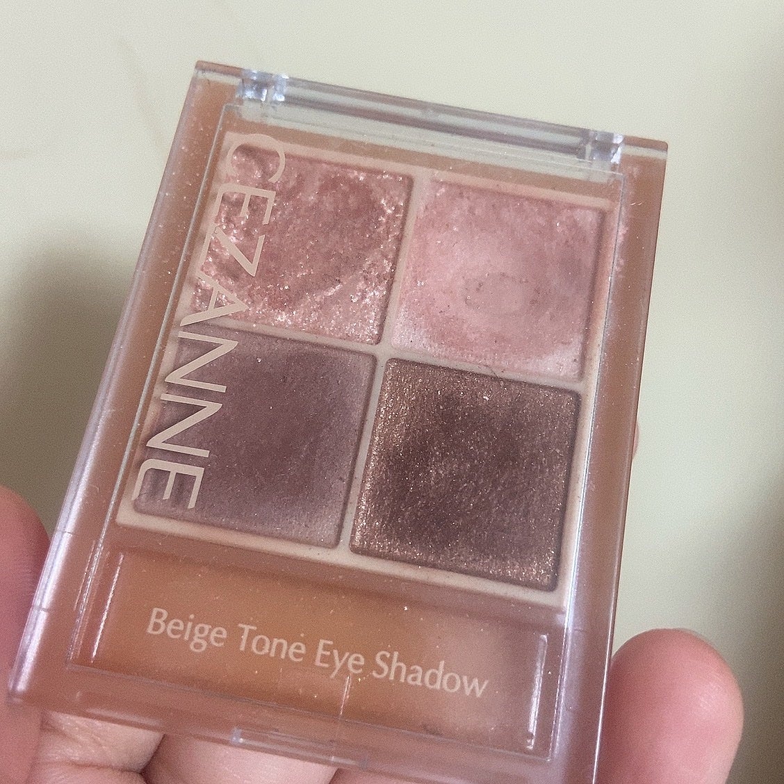 ベージュトーンアイシャドウ/CEZANNE/アイシャドウパレットを使ったクチコミ(1枚目)