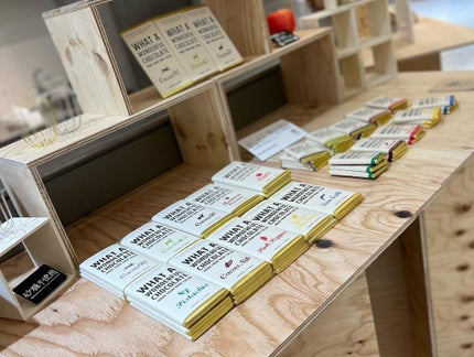 かのん on LIPS 「キレイになれる魔法のチョコ🍫名前から惹かれてしまい店内に入りま..」(2枚目)