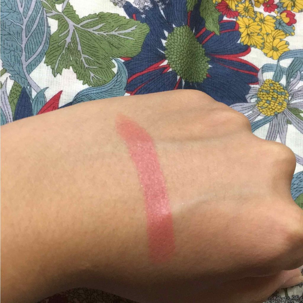 カラーリッシュモイストマットN/ロレアル パリ/口紅を使ったクチコミ(2枚目)