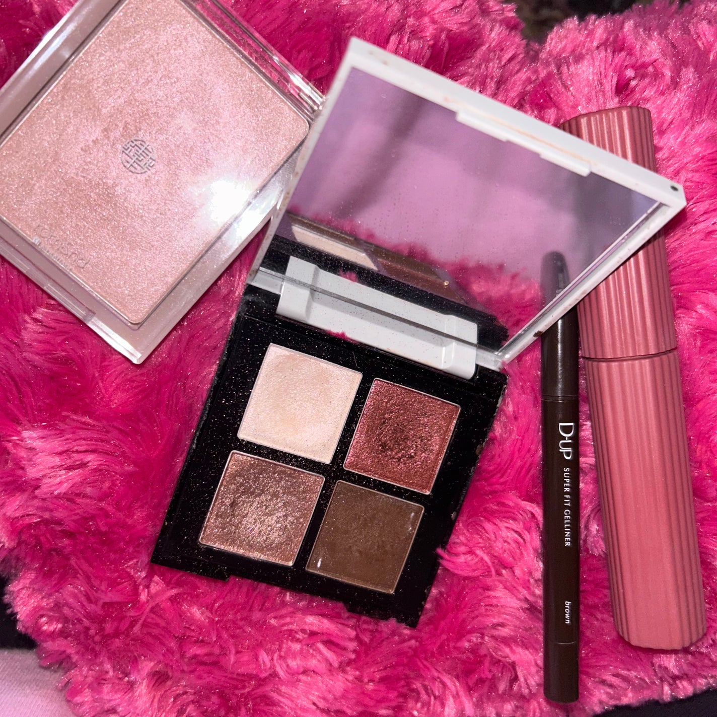 スーパーフィットジェルライナー/D-UP/ジェルアイライナーを使ったクチコミ(1枚目)