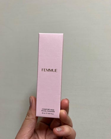 FEMMUE コンフォート クレンジングミルクのクチコミ「【FEMMUE】
コンフォート クレンジングミルク

コスメキッチンの福袋に入っていたよ！
優.....」（1枚目）