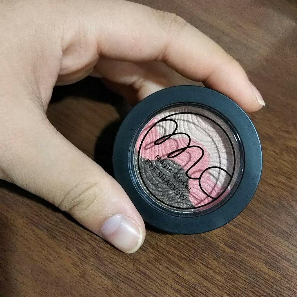 MC3色アイシャドウ2/3COINS/アイシャドウパレットを使ったクチコミ（2枚目）