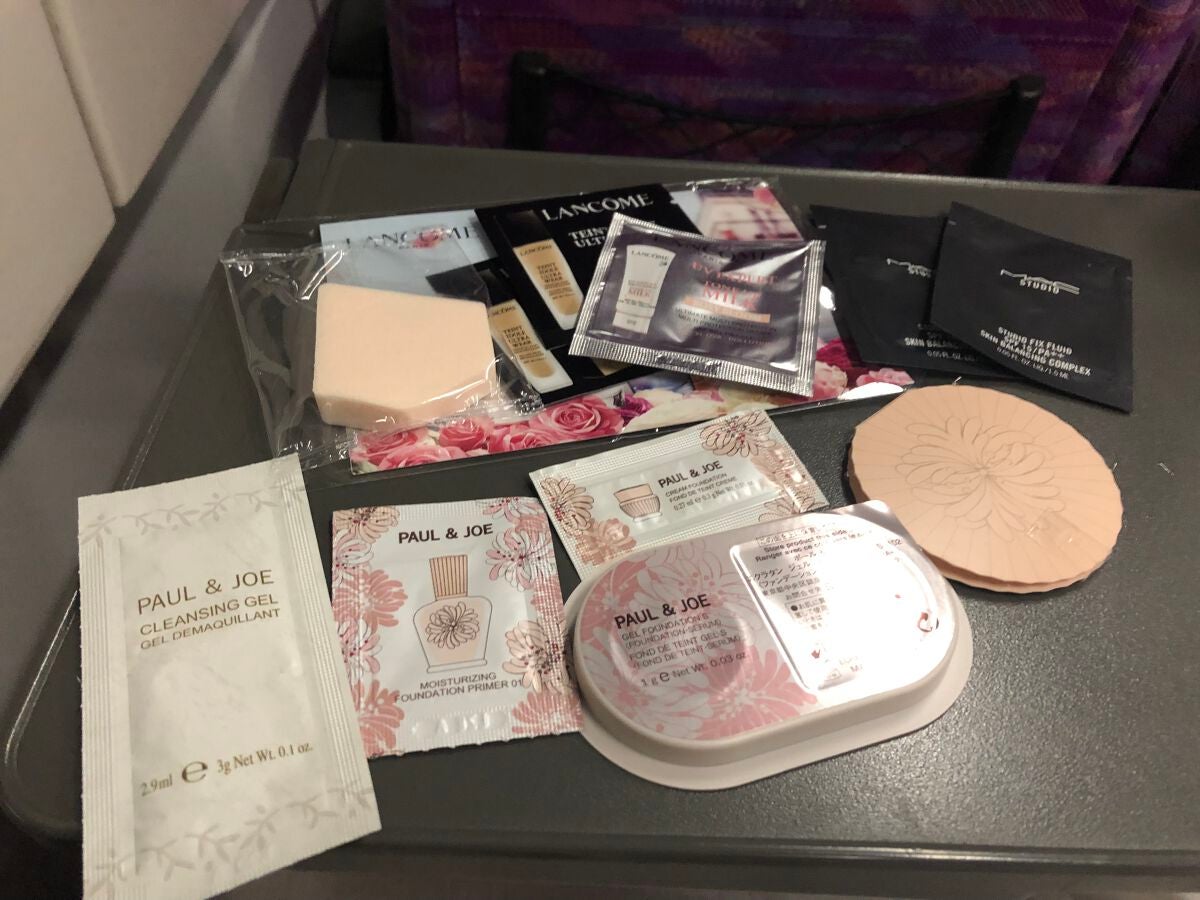 ロメ様のオヤツ on LIPS 「❤︎今日の戦利品❤︎前のブログにも書きましたがサンプルは貰えま..」(1枚目)