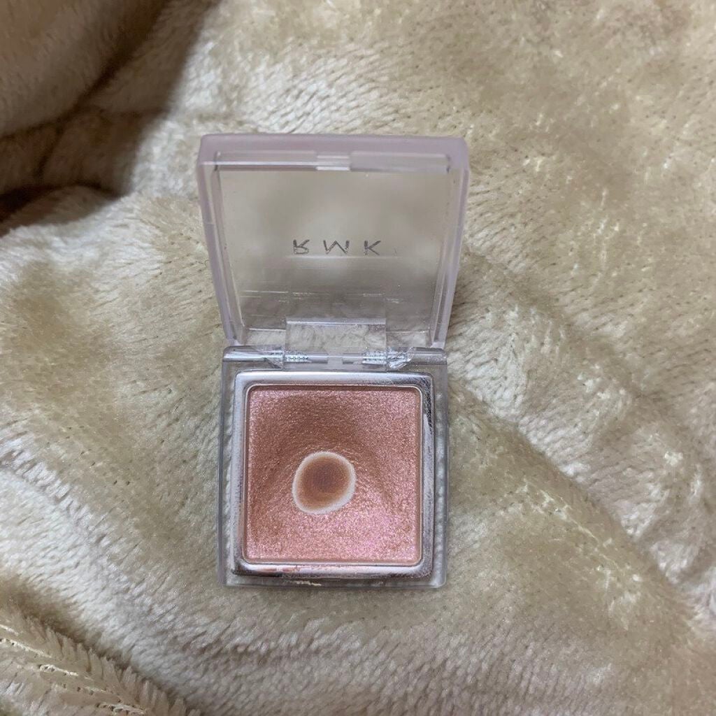 インジーニアス パウダーアイズ N/RMK/単色アイシャドウを使ったクチコミ(2枚目)