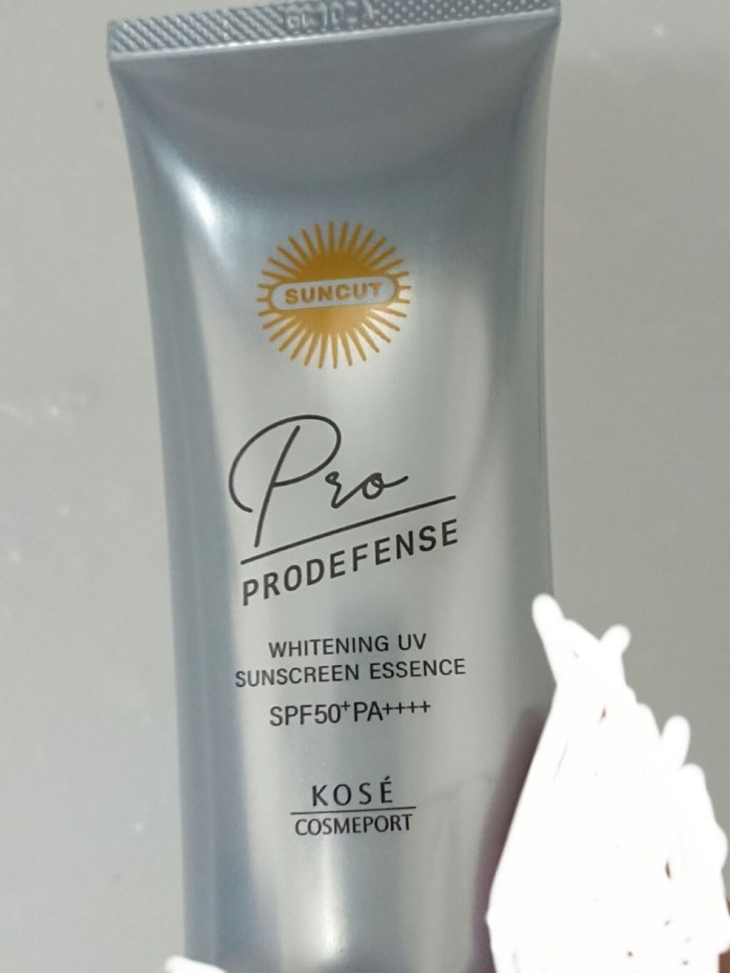 プロディフェンス ホワイトニングUV エッセンス/サンカット®/日焼け止めローションを使ったクチコミ(1枚目)