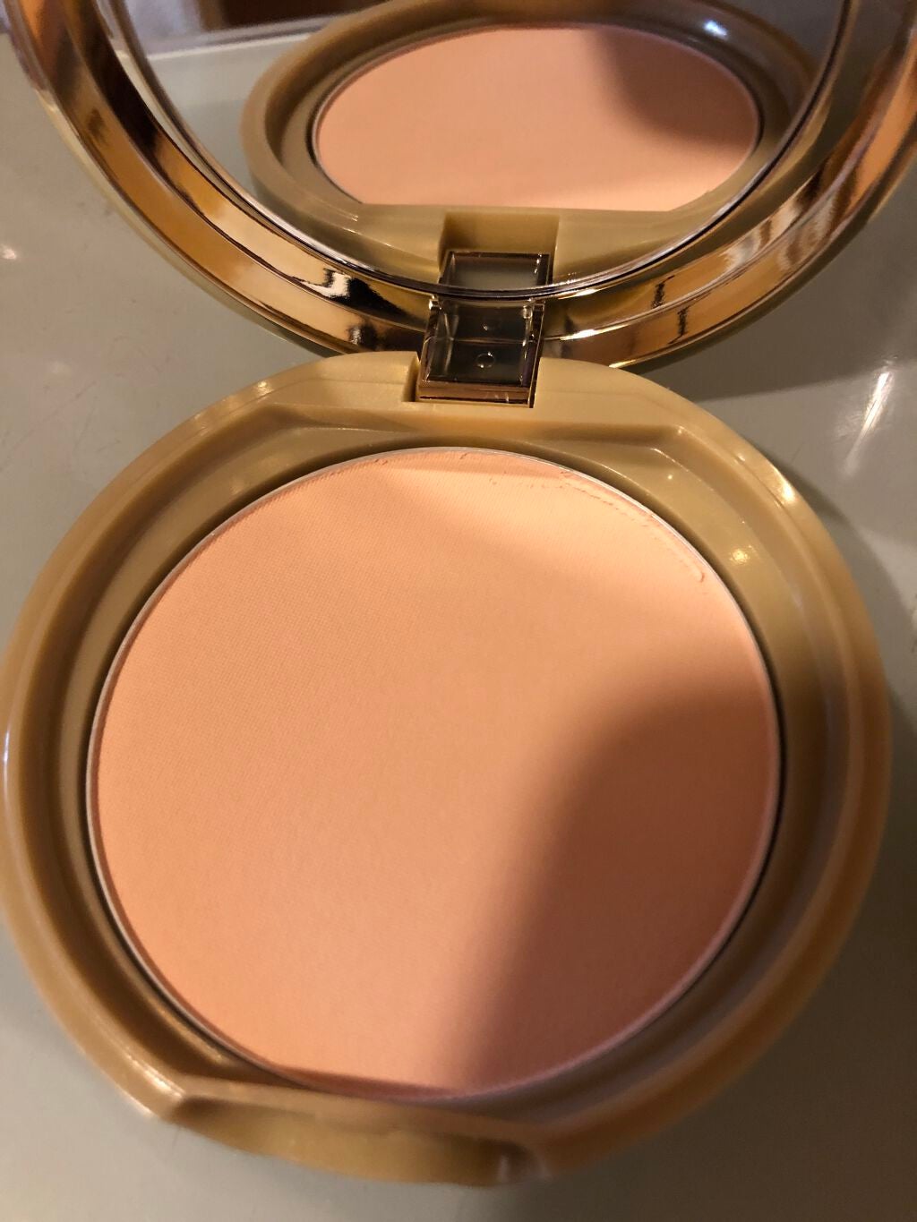 えいこ❤️ on LIPS 「なかなか、いいパウダーが見つからず、みなさん、レビューもあり、..」(3枚目)