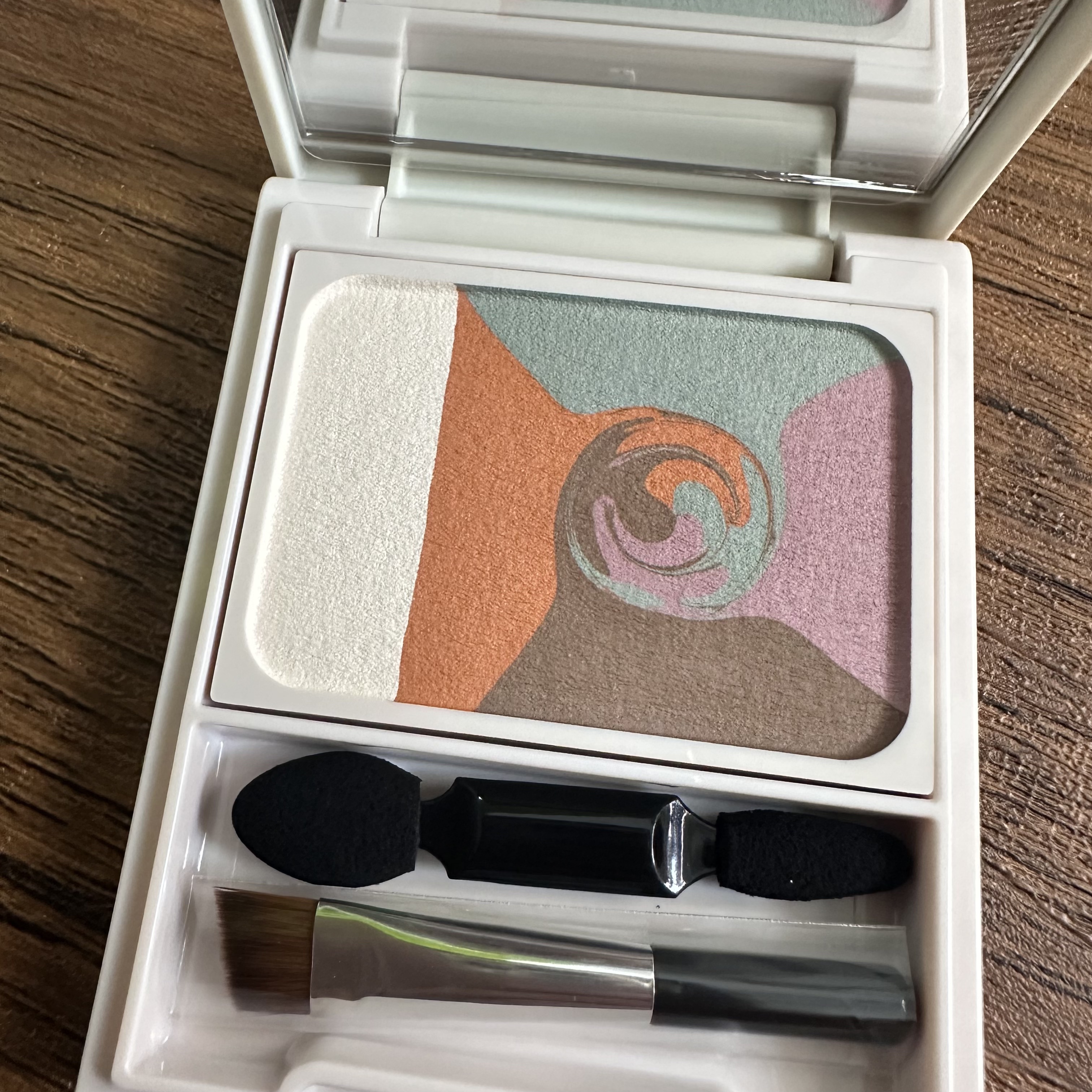 カラーブレンドアイブローマルチパレット/ディエム クルール/パウダーアイブロウを使ったクチコミ（2枚目）