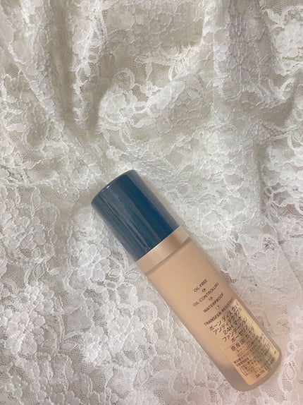 ボーン ディス ウェイ アンディテクタブル 24H マット ファンデーション ポーセリン/Too Faced/リキッドファンデーションを使ったクチコミ(2枚目)