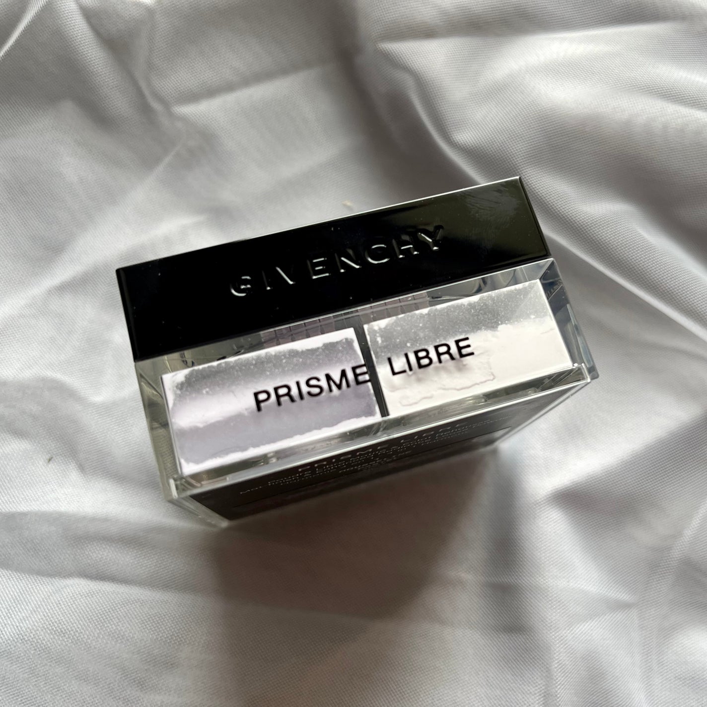 プリズム・リーブル/GIVENCHY/ルースパウダーを使ったクチコミ(3枚目)