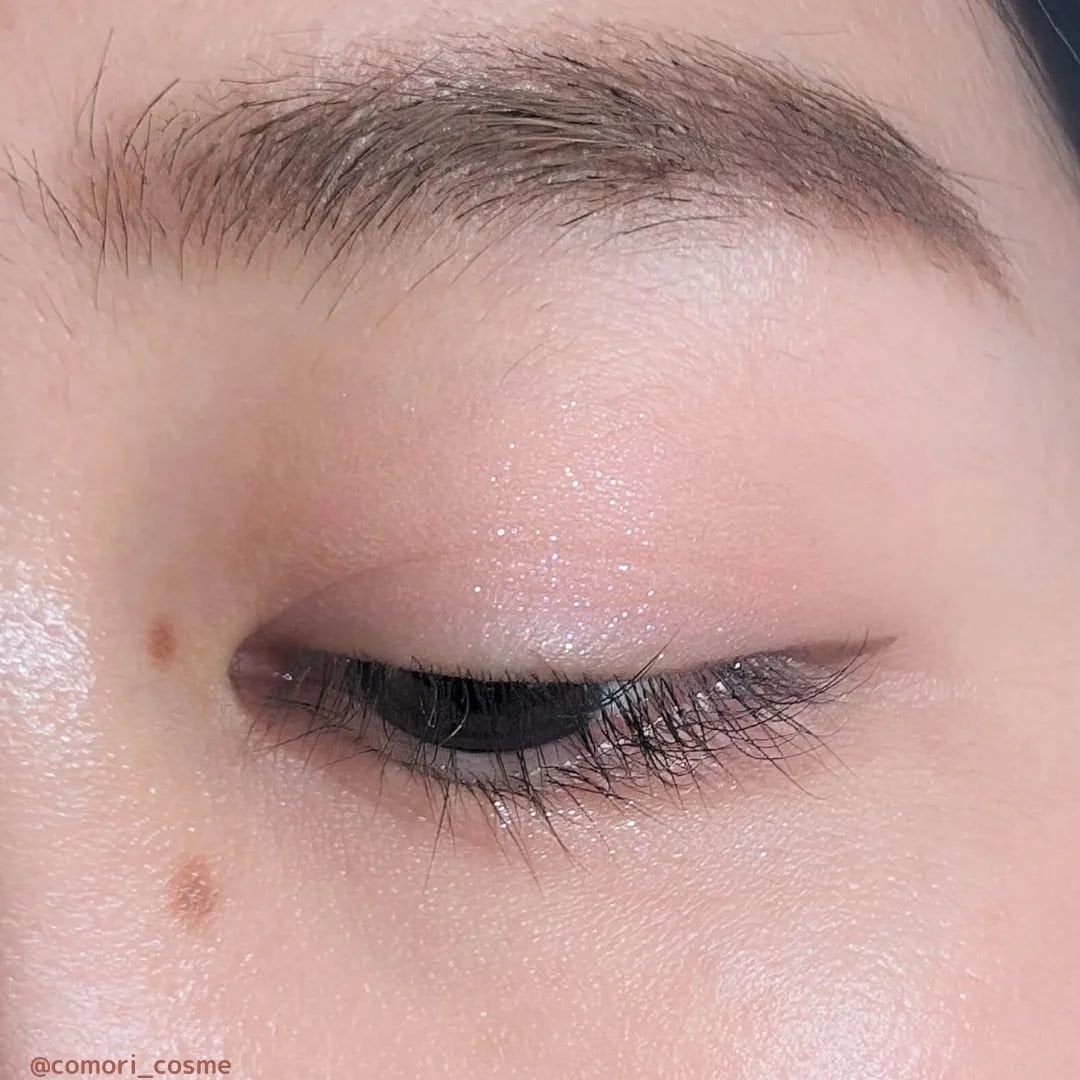 ソフトブラーリングアイパレット/wakemake/アイシャドウパレットを使ったクチコミ(4枚目)