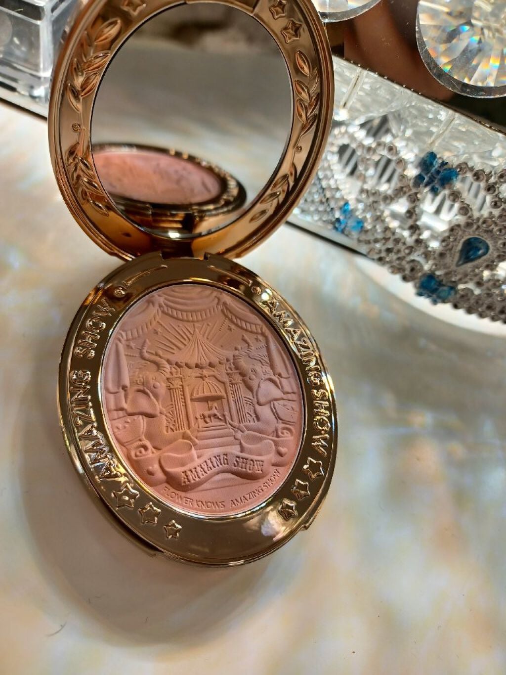 𝑀𝑖𝑜 on LIPS 「フラワーノーズサーカスシリーズグラデーションブラッシュ03中国..」(2枚目)