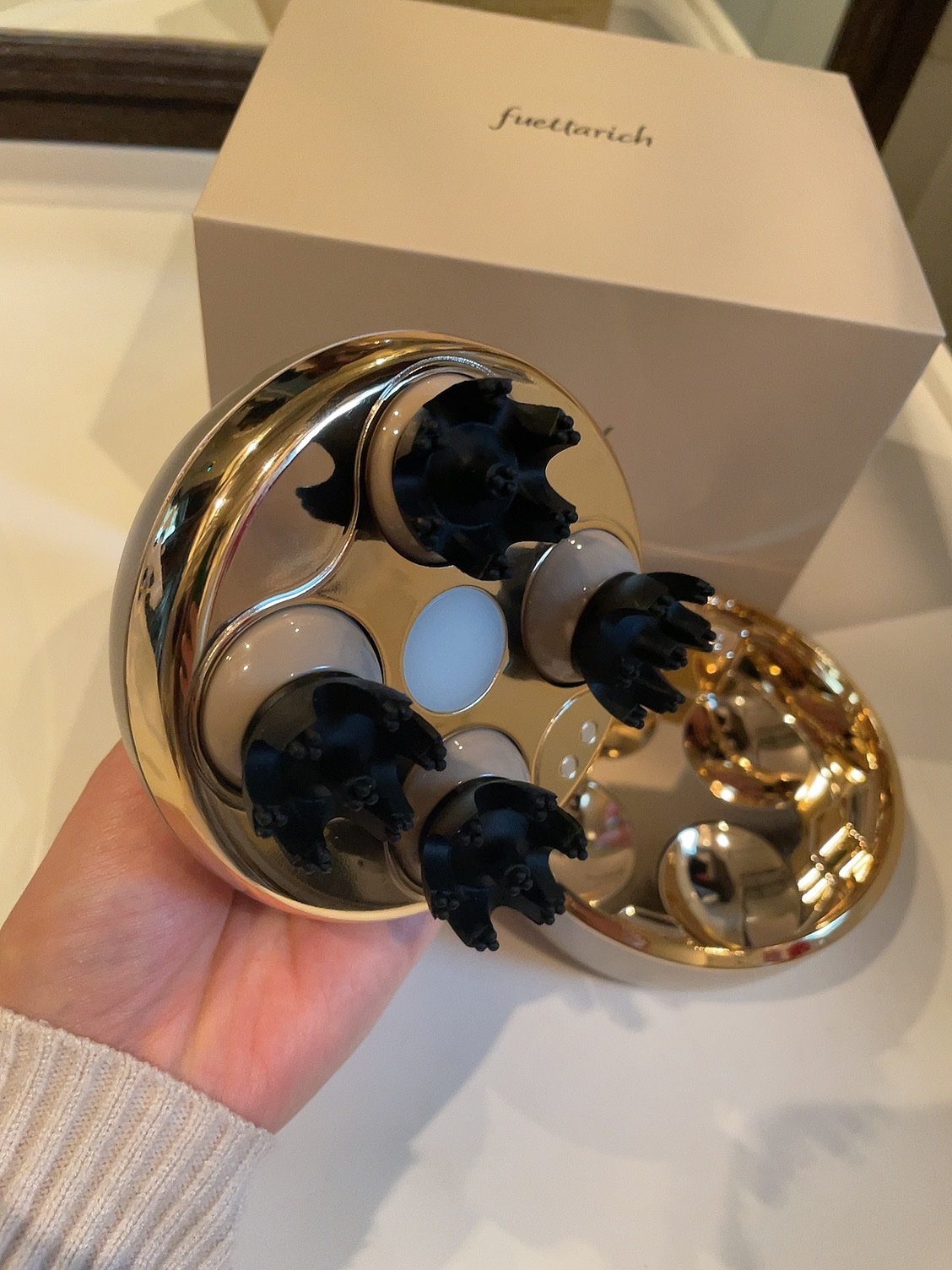 スカルプ ヘッドスパ/fuettarich (フエッタリッチ)/ヘッドマッサージャーを使ったクチコミ（2枚目）