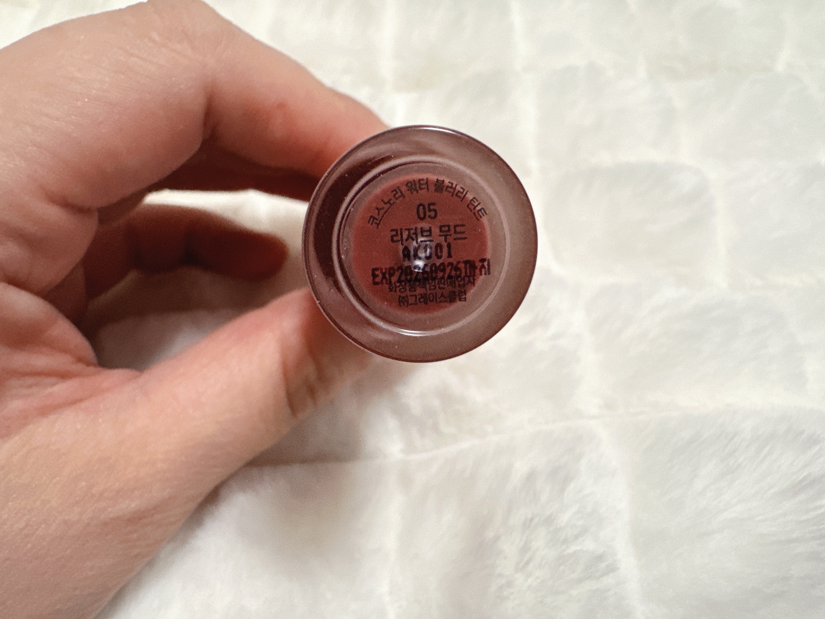 コスノリ ウォーターブラーリーティント/COSNORI/リップティントを使ったクチコミ（2枚目）