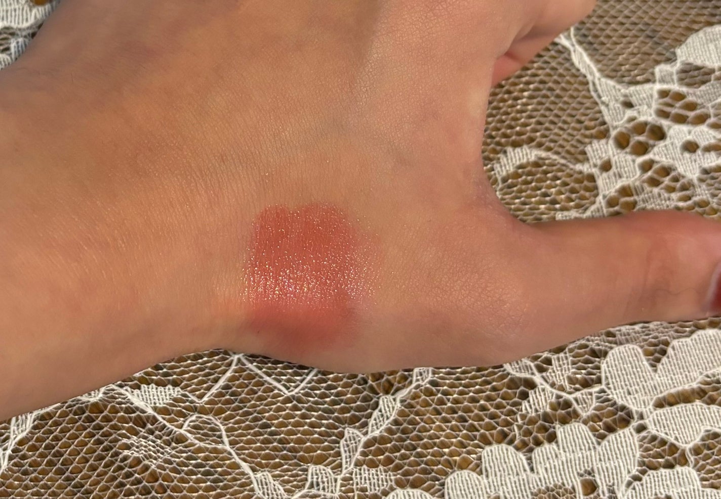 フィー リップアンドチーク グローイジェリーポット/fwee/リップグロスを使ったクチコミ(2枚目)